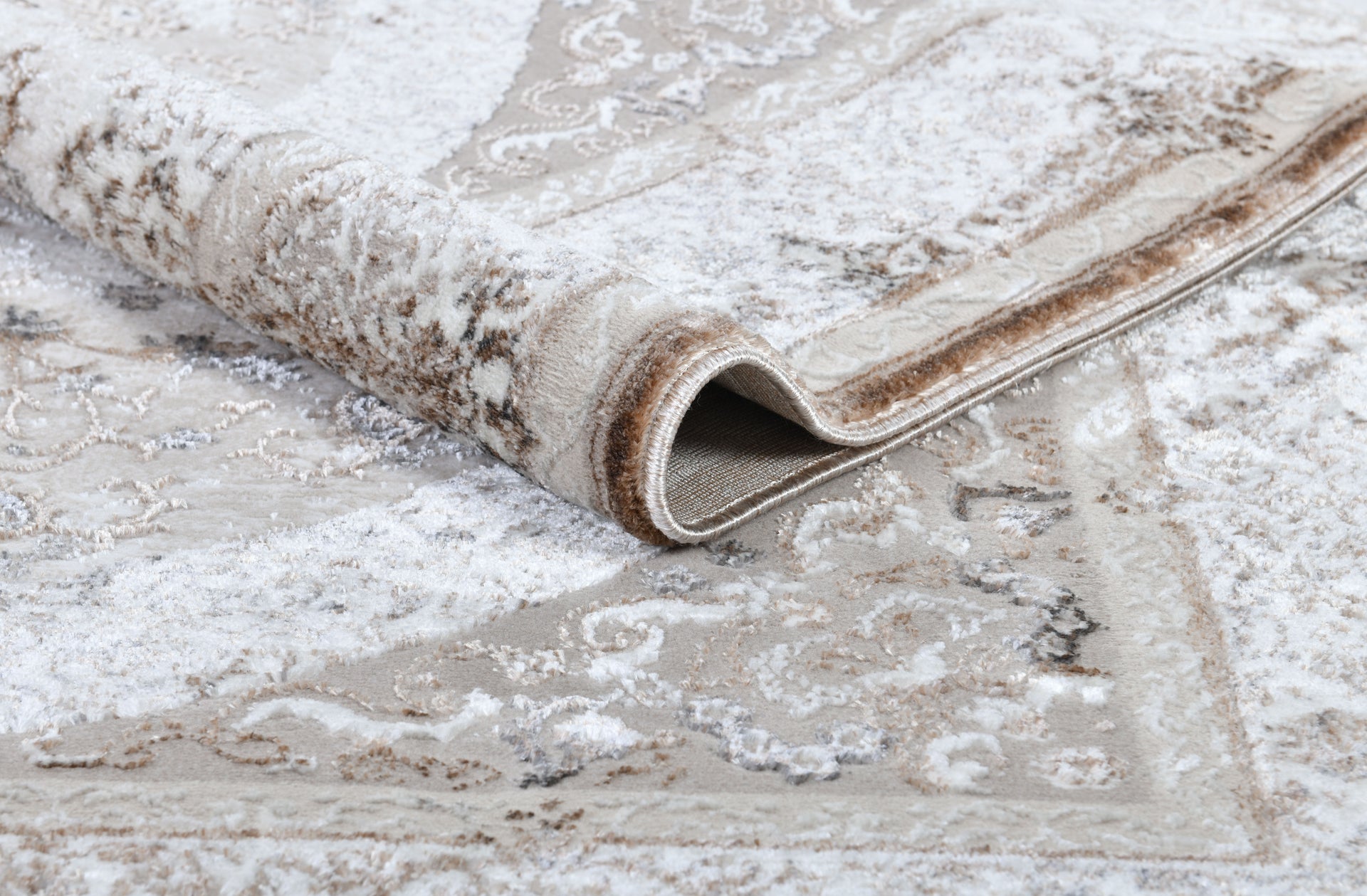 Bloom Taupe